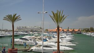 Roteiro de 5 dias no Algarve saindo de Vilamoura: marina de Vilamoura
